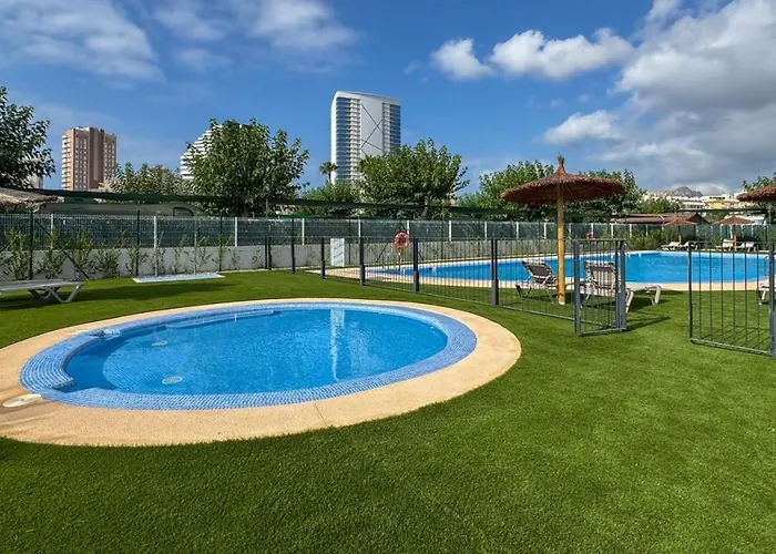 דירה Saeta Tower