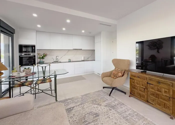 Saeta Tower * 卡尔佩